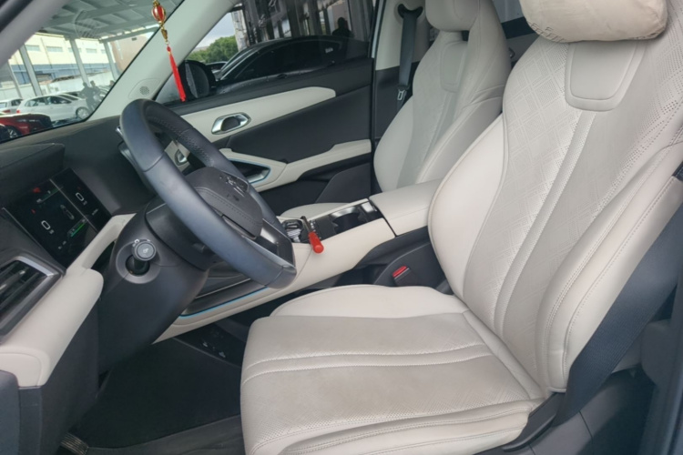 BYD YuanUP 2024 #15 BYD YuanUP 2024 car image #15