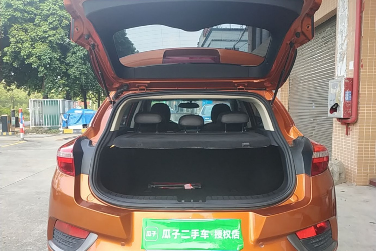 GEELY Emgrand GS 2016 #28 GEELY Emgrand GS 2016 car image #28