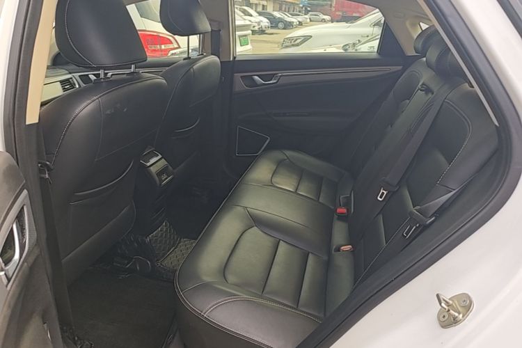 GEELY Emgrand GL 2019 car image #17
