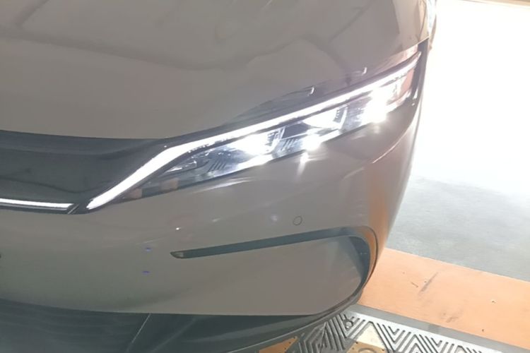 BYD Han 2025 #23 BYD Han 2025 car image #23