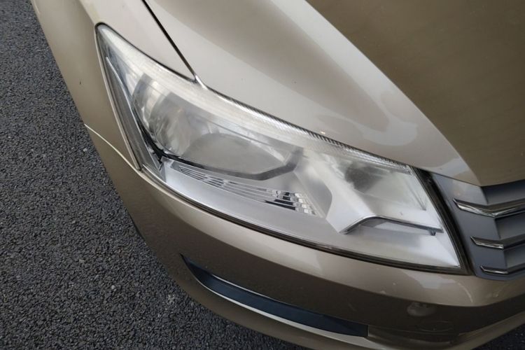 Volkswagen Santana 2015 #8 Volkswagen Santana 2015 car image #8
