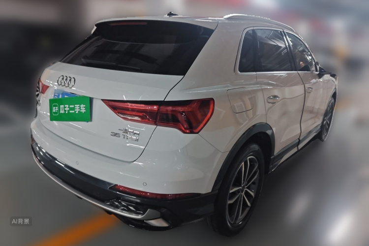 Audi Q3 2024 car image #7