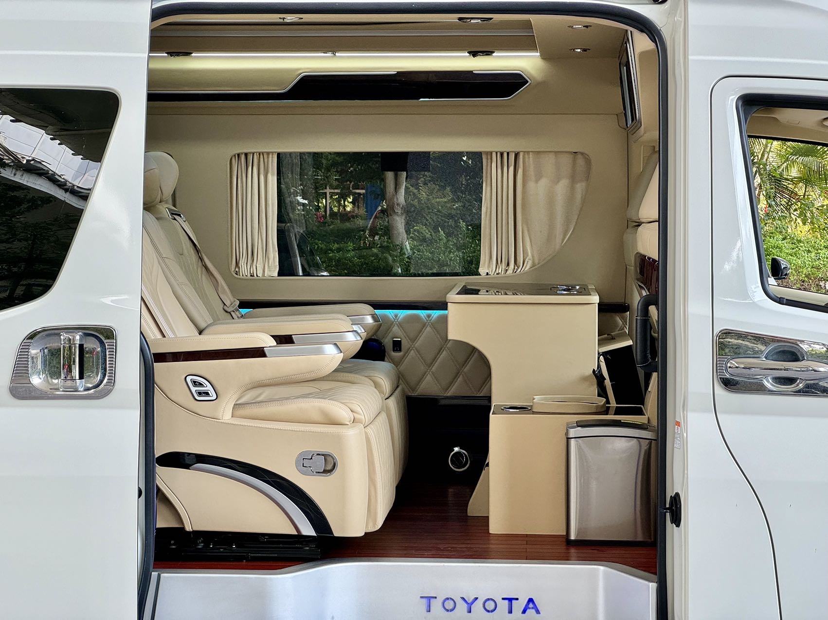 Toyota Hiace 2022 #7 Toyota Hiace 2022 car image #7