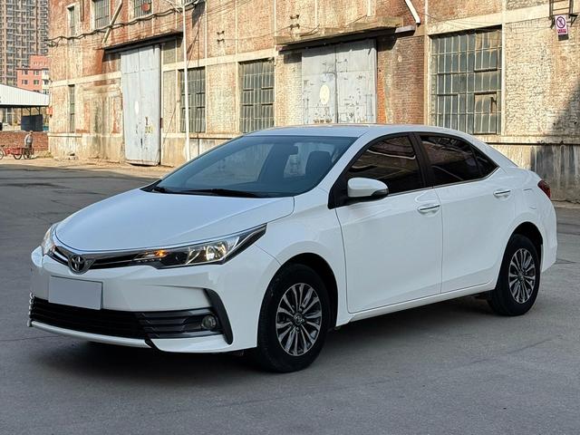 Toyota Corolla 2017 #18 Toyota Corolla 2017 car image #18