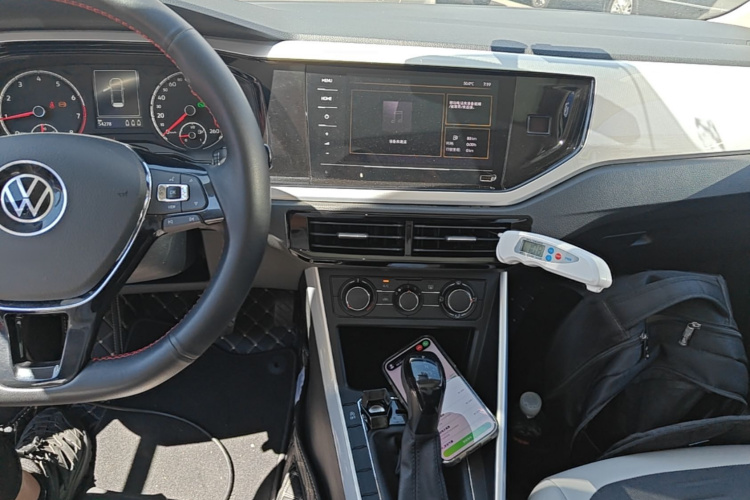 Volkswagen Polo 2022 car image #11