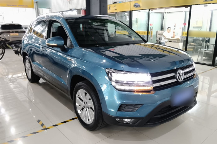Volkswagen Tharu 2019 car image #3