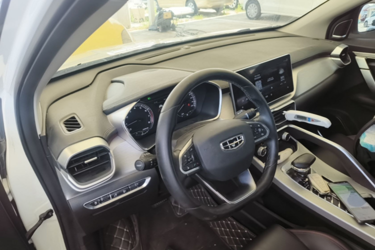 GEELY Coolray 2022 immagine di auto #10