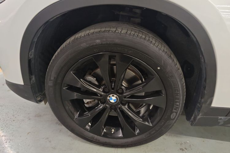 BMW X1 2019 #9 BMW X1 2019 car image #9
