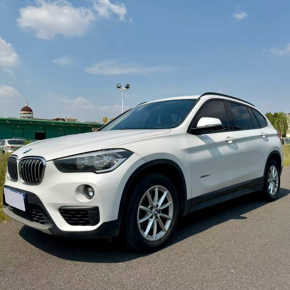 BMW X1 2017 car image 