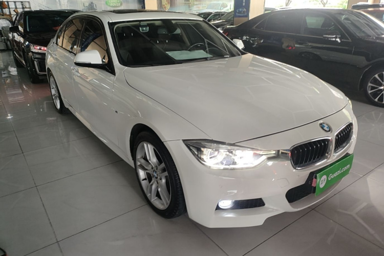 BMW 3 Series 2018 #6 BMW 3 Series 2018 car image #6