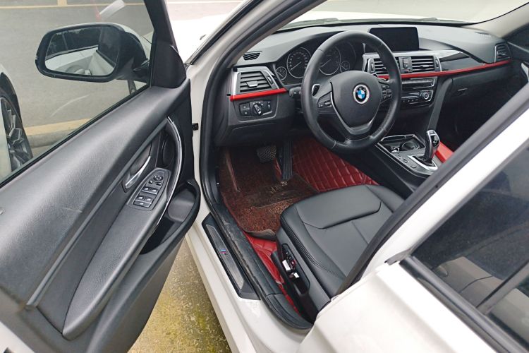 BMW 3 Series 2017 imagen de coche #16