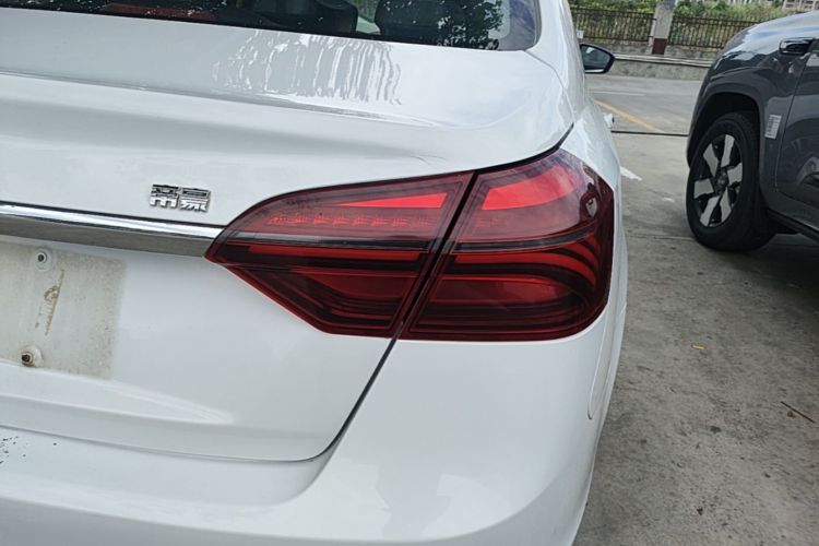 GEELY Emgrand 2018 #8 GEELY Emgrand 2018 car image #8