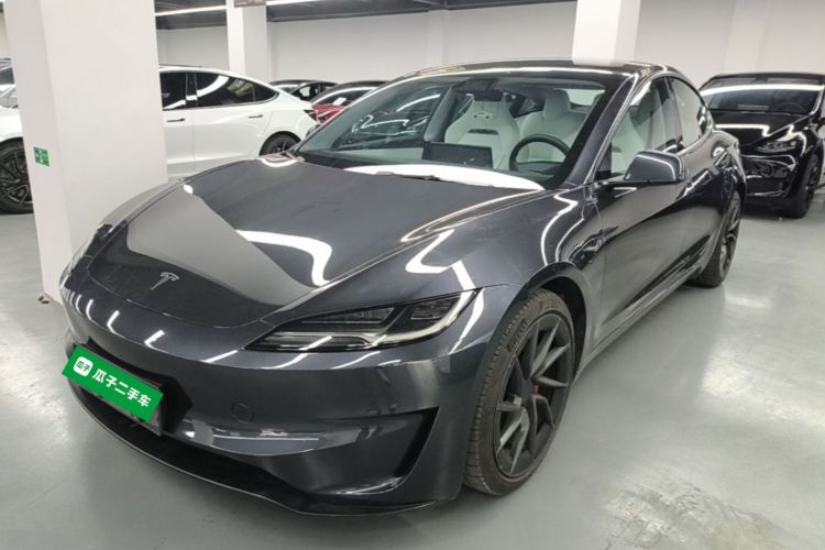 Tesla Model 3 2024 car image #2