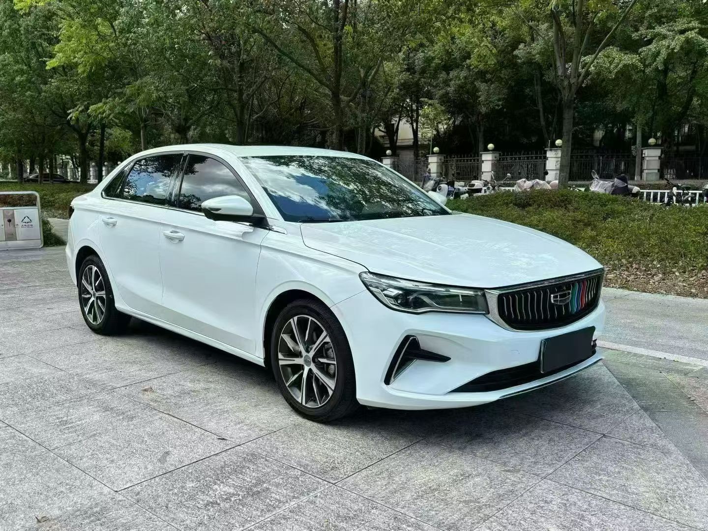 GEELY Emgrand 2022 #3 GEELY Emgrand 2022 car image #3
