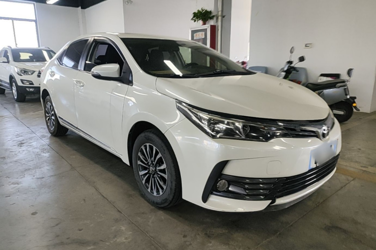 Toyota Corolla 2017 #4 Toyota Corolla 2017 car image #4