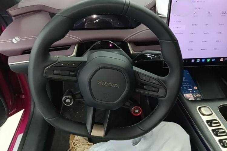 MI SU7 2025 imagem de carro #11