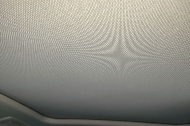 Audi Q3 2021 car image #18