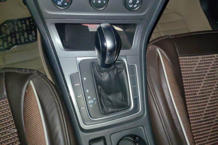 Volkswagen Golf 2015 #16 Volkswagen Golf 2015 car image #16