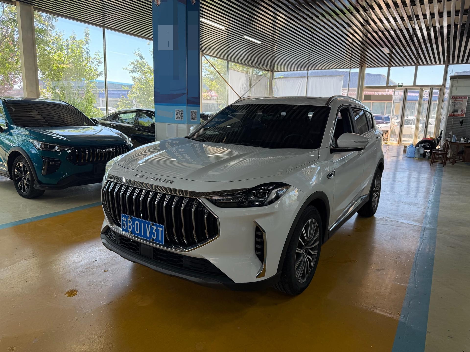 Jetour X70 PLUS 2024 car image 