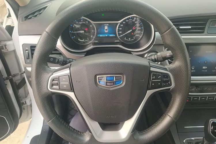 GEELY Emgrand 2018 #11 GEELY Emgrand 2018 car image #11