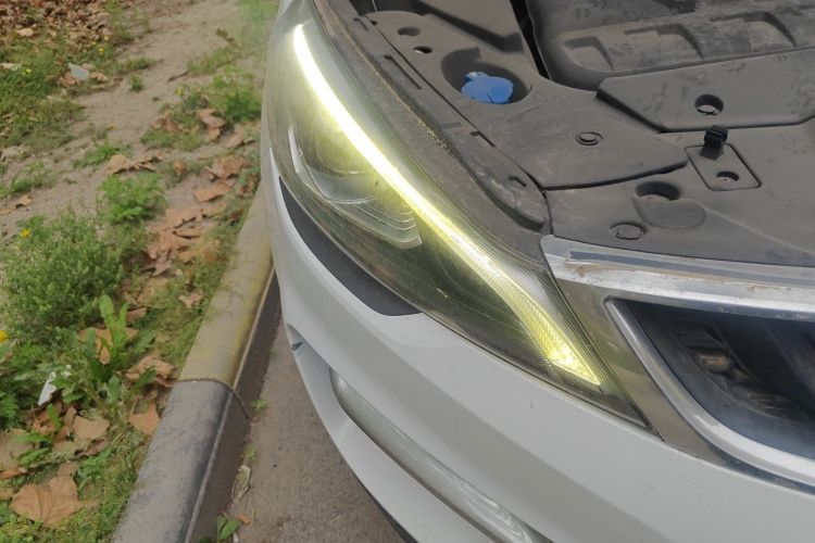 GEELY Emgrand GS 2017 car image #8