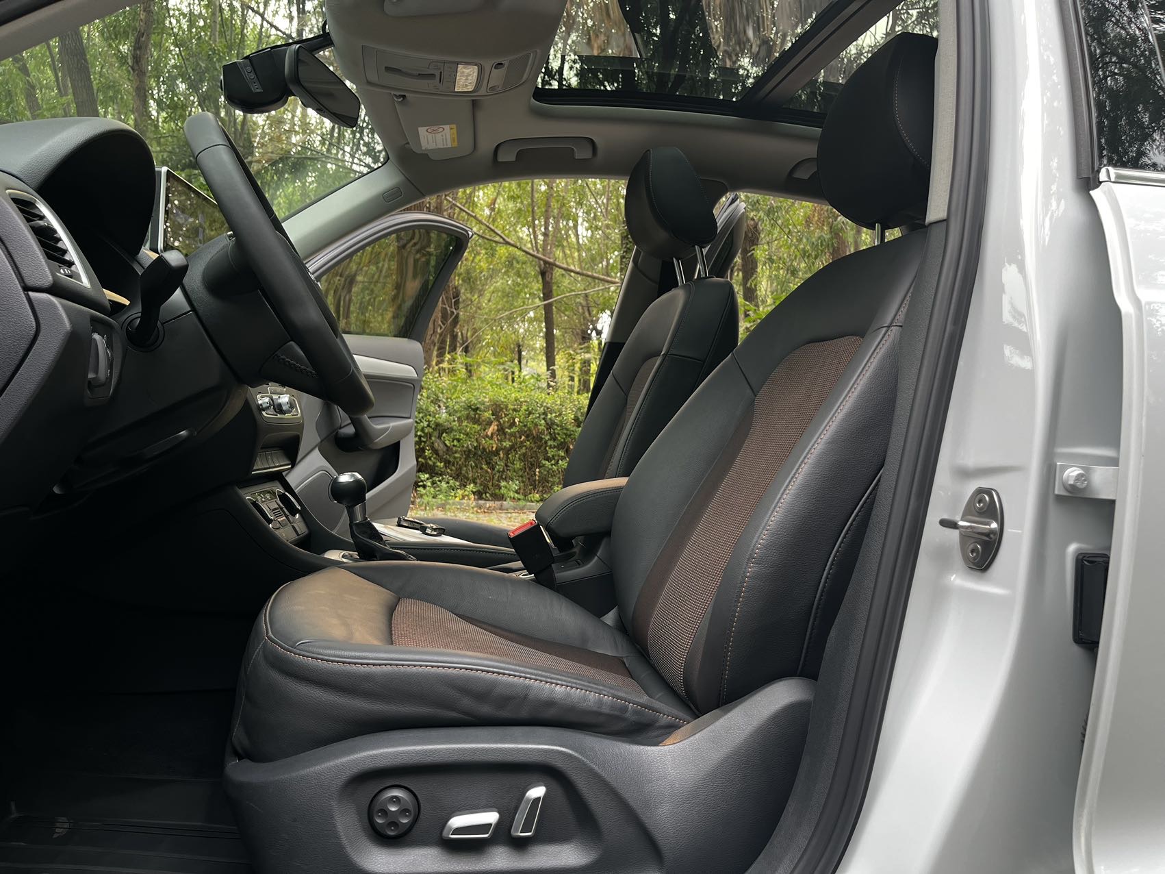 2018 #11 2018 car image #11