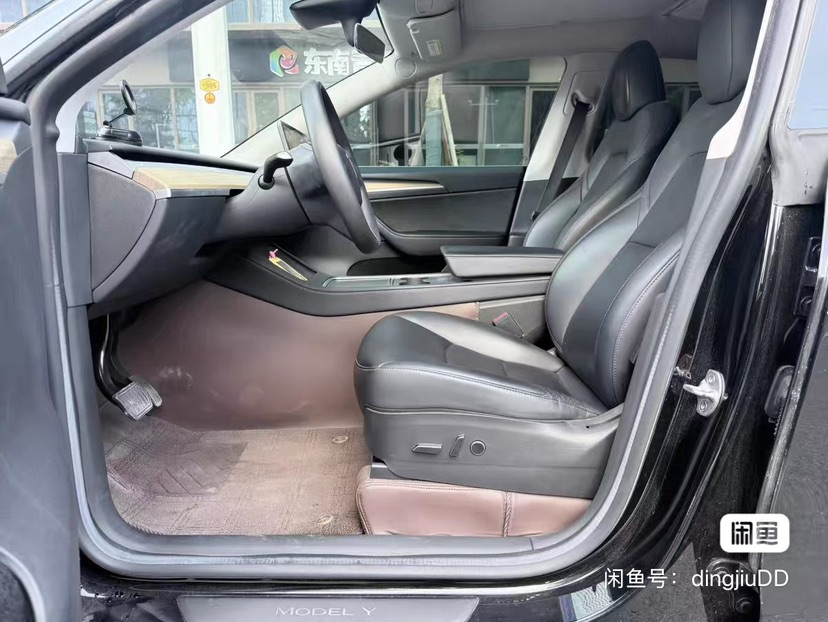 Tesla Model Y 2022 car image #3
