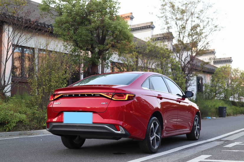 GEELY Emgrand L 2022 imagem de carro #4
