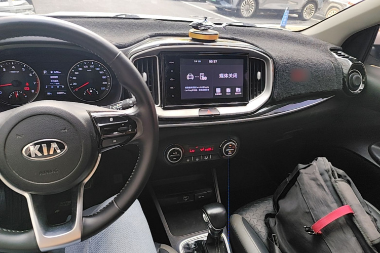 Kia KX1 2018 #11 Kia KX1 2018 immagine di auto #11