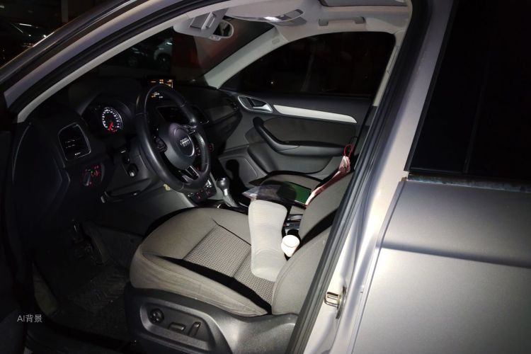 Audi Q3 2015 #17 Audi Q3 2015 car image #17