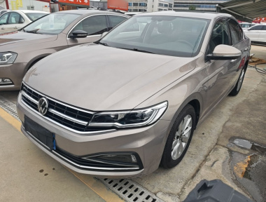Volkswagen Bora 2021 car image 