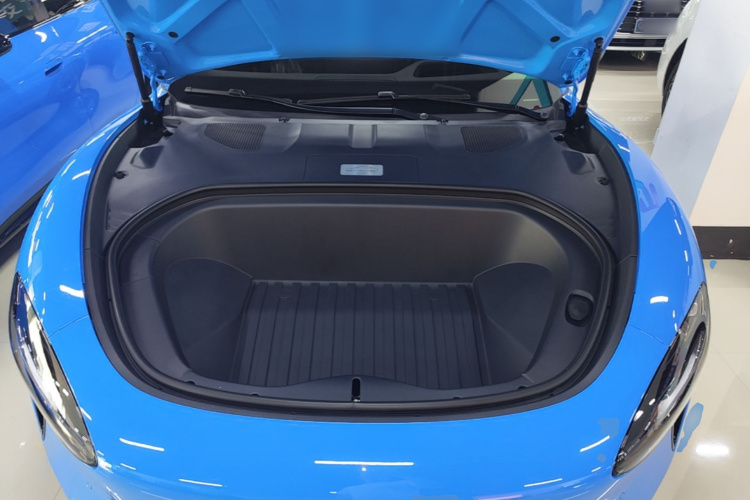 2026 #20 2026 image de voiture #20