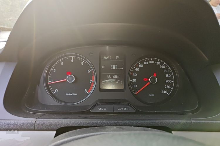 Volkswagen Lavida 2015 car image #13