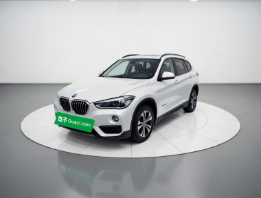 BMW X1 2017 BMW X1 2017 immagine di auto