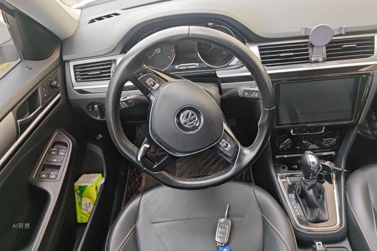 Volkswagen Bora 2018 car image #12