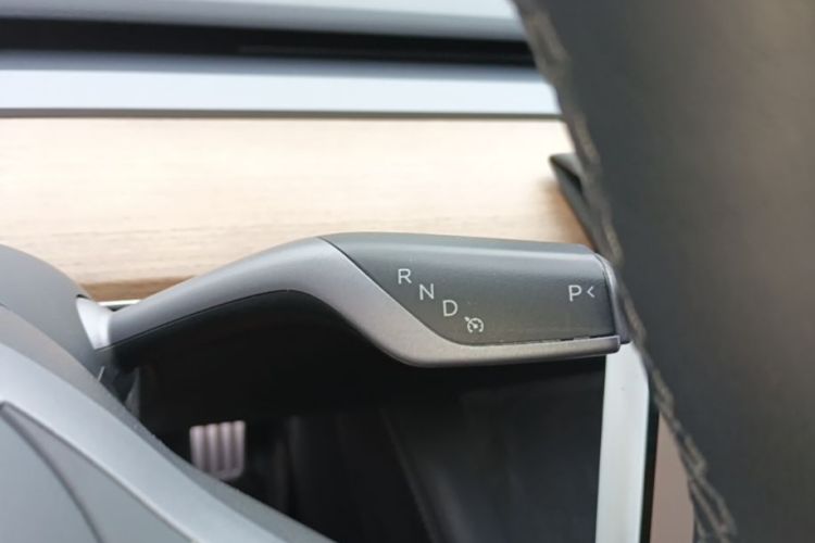 Tesla Model 3 2022 #30 Tesla Model 3 2022 car image #30