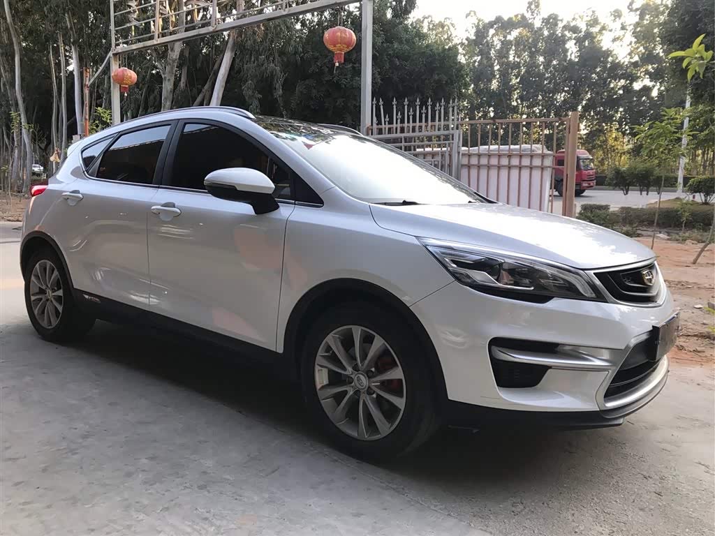 GEELY Emgrand GS 2017 car image #3