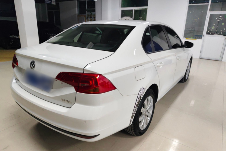 Volkswagen Bora 2023 car image #7