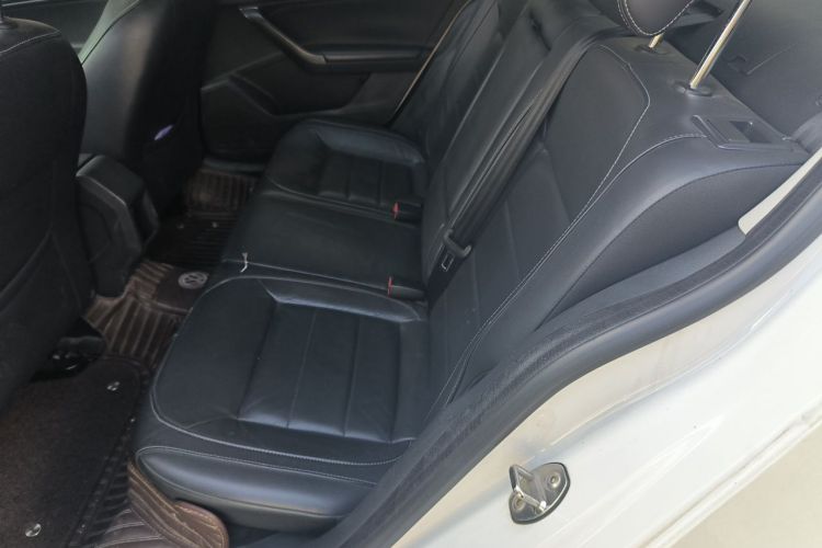Volkswagen Lavida 2015 #14 Volkswagen Lavida 2015 car image #14
