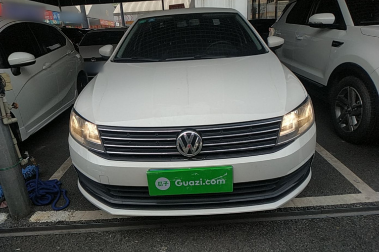 Volkswagen Lavida 2018 صورة سيارة #3