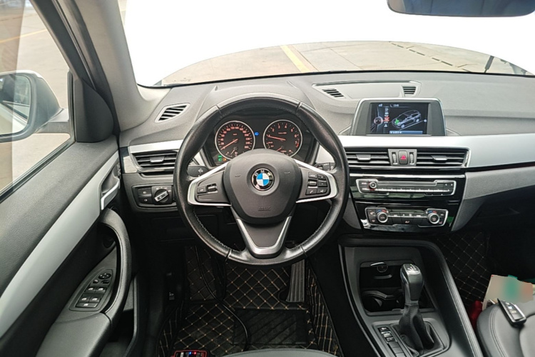 BMW X1 2016 #11 BMW X1 2016 car image #11