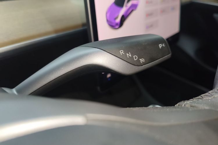 Tesla Model 3 2021 #14 Tesla Model 3 2021 car image #14