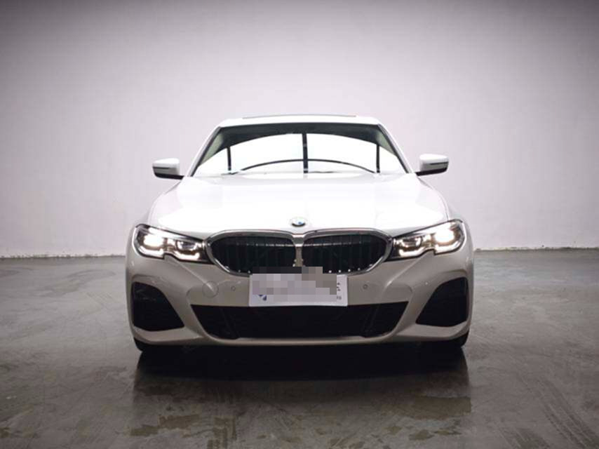 BMW 3 Series 2021 car image #4