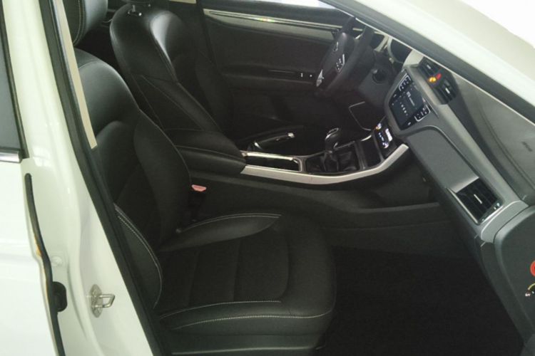 GEELY Emgrand GL 2018 car image #24