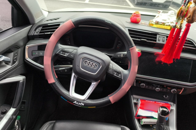 Audi Q3 2020 #12 Audi Q3 2020 car image #12