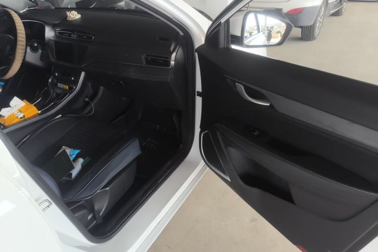 GEELY Emgrand 2021 #21 GEELY Emgrand 2021 immagine di auto #21