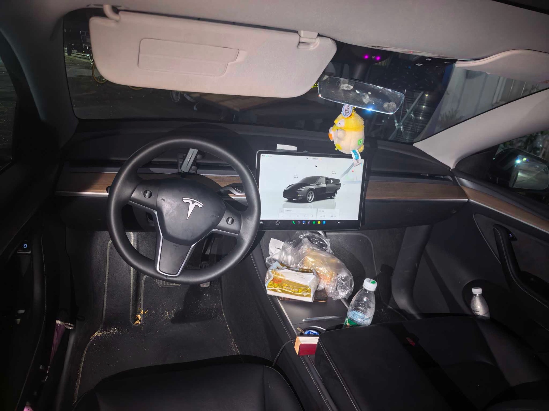 Tesla Model Y 2022 #5 Tesla Model Y 2022 immagine di auto #5