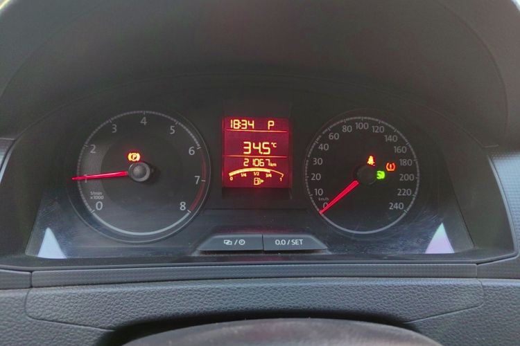 Volkswagen Santana 2023 immagine di auto #12