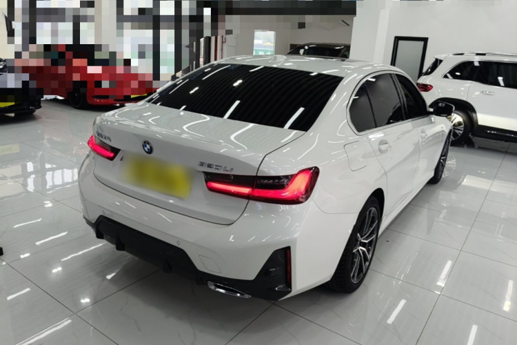 BMW 3 Series 2024 #7 BMW 3 Series 2024 car image #7