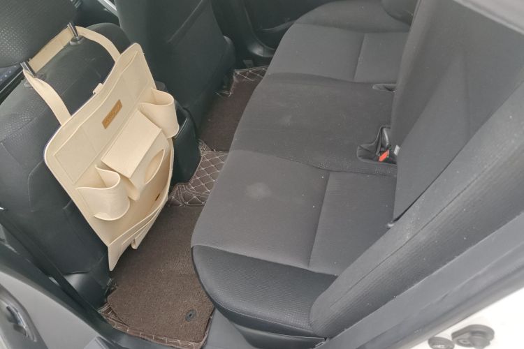 Toyota Corolla Hybird E+ 2021 immagine di auto #17